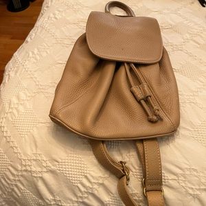 COACH VINTAGE LEATHER TAN BACKPACK, USED EXCELLENT CONDITION